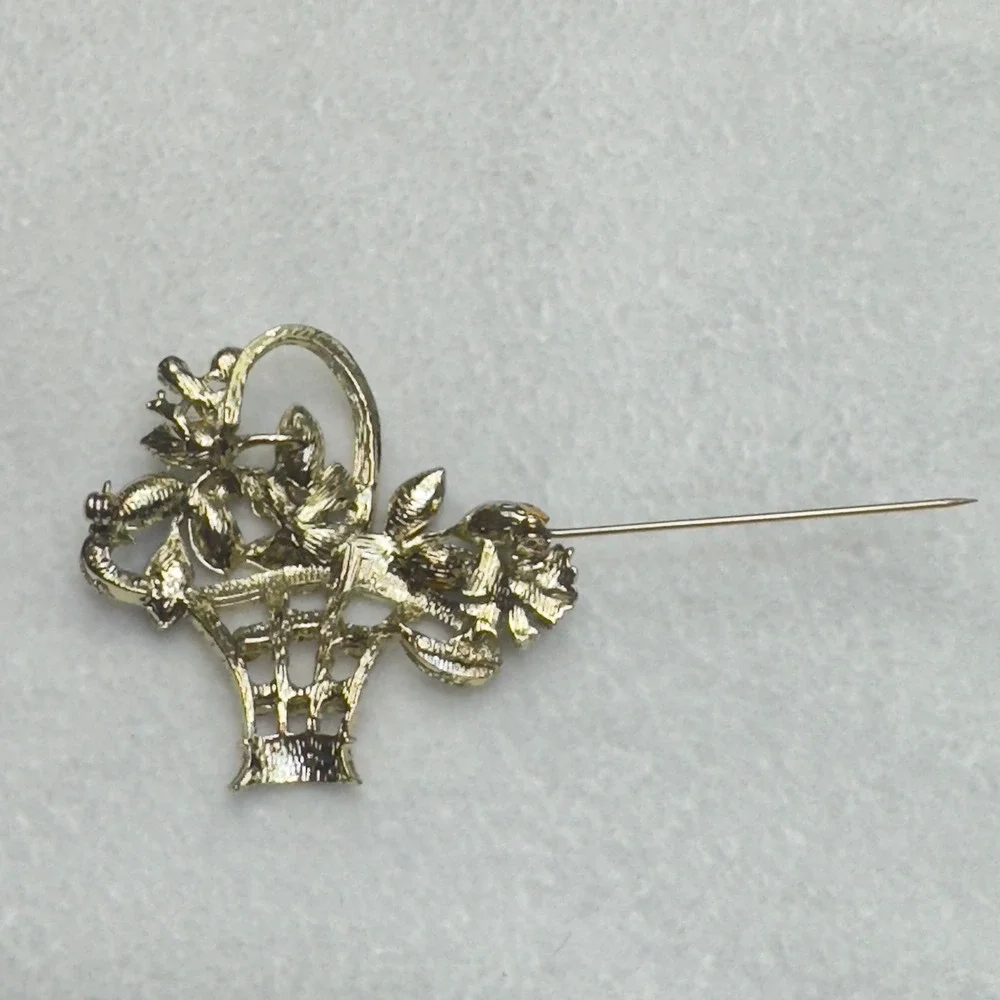 Vintage Gold Tone Rhinestone Flower‎ Basket Brooch Multicolor Floral Pin